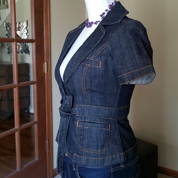 Guess Short Sleeve Jean Jacket from Italy - Picture 13 of 17